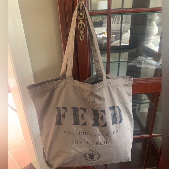 ✨ Help FEED 20 Cotton Shopper Tote - Picture 7 of 9